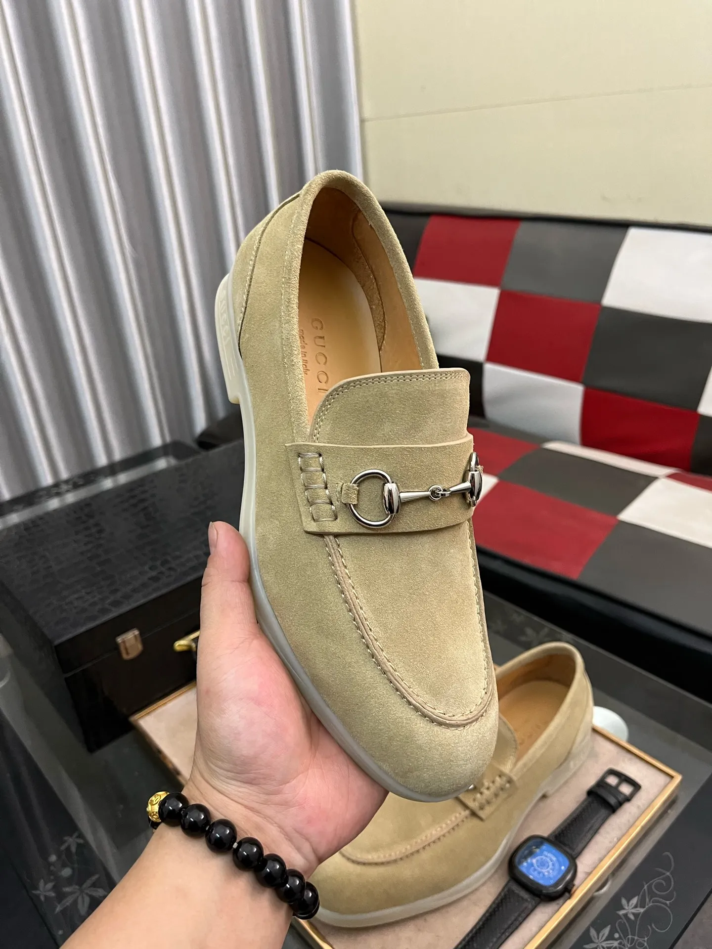 Men's shoes 💰540⌚️⌚️【GUCCi】Original frosted calfskin, water-dyed cowhide lining, original outsole, men's and women's fashion, formal casual leather shoes, slip-on men's and women's shoes series, young fashion, European and American trends, British style, casual matching, comfortable feet, standard code: men's code 38-444️⃣colors available